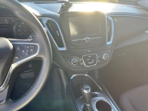 2017 Chevrolet Malibu LT