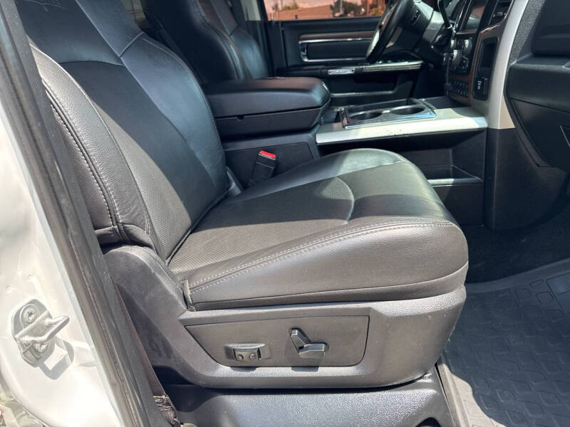 2015 RAM 3500 Laramie