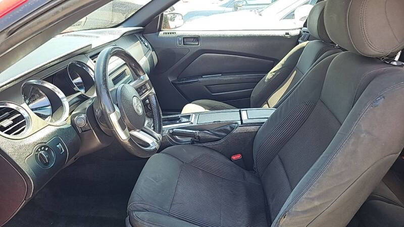 2014 Ford Mustang V6