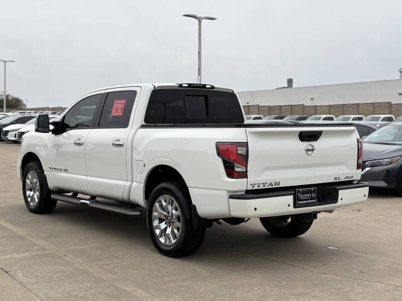 2020 Nissan Titan SL