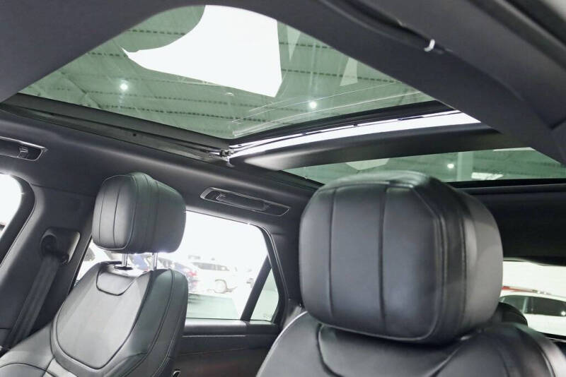 2024 Land Rover Range Rover Sport P360 SE