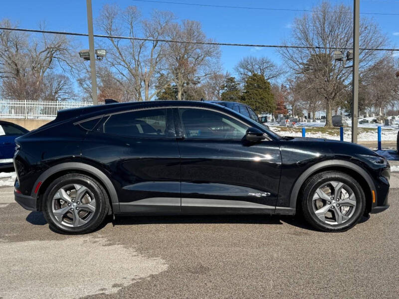 2023 Ford Mustang Mach-E Select