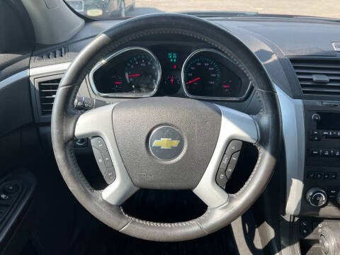 2011 Chevrolet Traverse LT