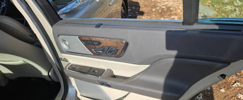 2017 Lincoln Continental Reserve