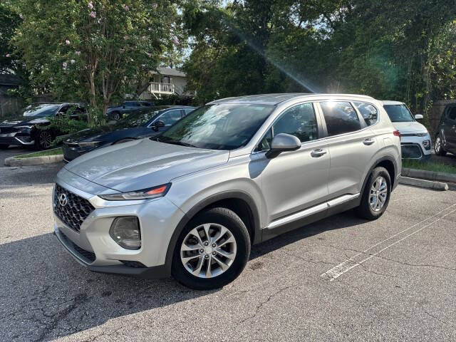 2020 Hyundai Santa Fe SE