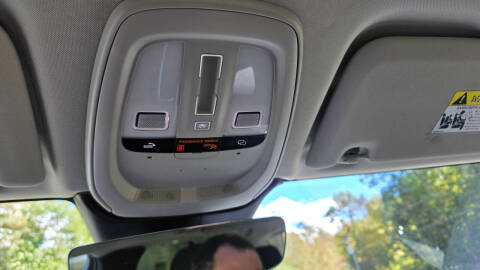 2023 Volvo XC60 B5 Plus Dark Theme