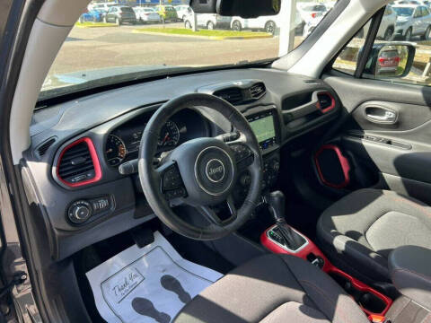 2022 Jeep Renegade Trailhawk