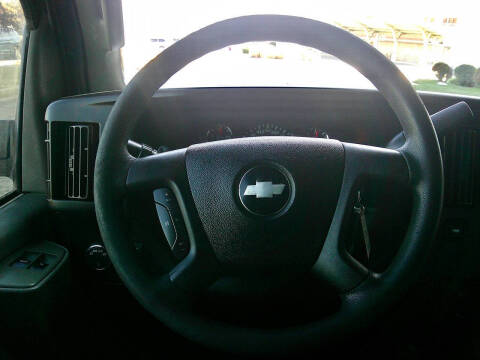 2017 Chevrolet Express 2500