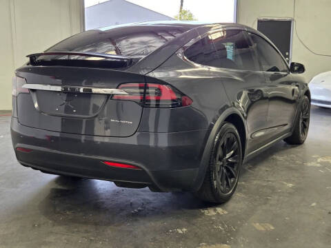2020 Tesla Model X Long Range Plus