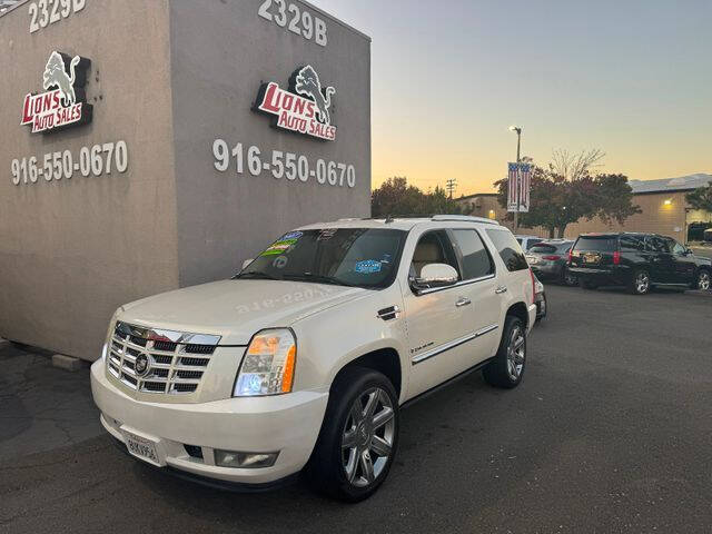 2007 Cadillac Escalade for sale at LIONS AUTO SALES in Sacramento CA