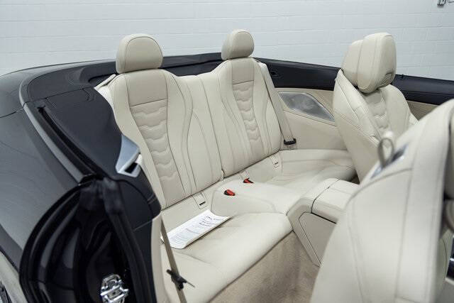 2025 BMW 8 Series M850i xDrive