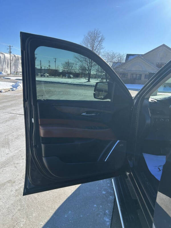 2019 Cadillac Escalade ESV Premium Luxury