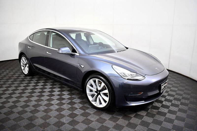 2019 Tesla Model 3 Standard Range Plus