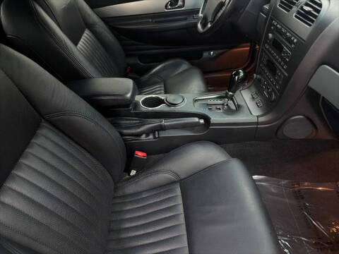 2005 Ford Thunderbird Deluxe