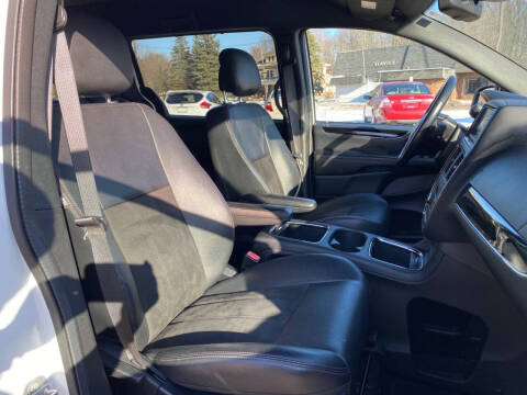 2019 Dodge Grand Caravan SXT 35th Anniversary Edition