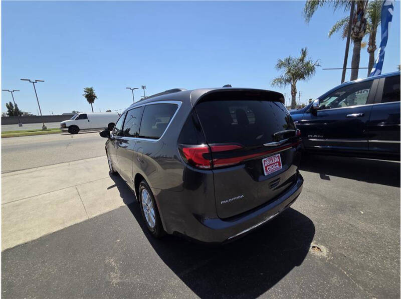 2022 Chrysler Pacifica Touring L