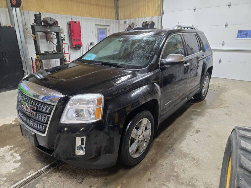 2013 GMC Terrain for sale at B&M Auto Sales and Service LLP in Marion SD