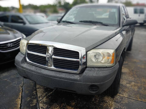 2007 Dodge Dakota for sale at Autos by Tom in Largo FL