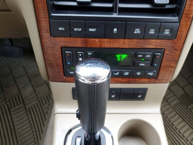 2008 Ford Explorer Eddie Bauer