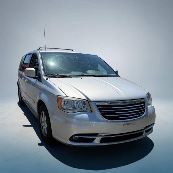2012 Chrysler Town and Country Touring