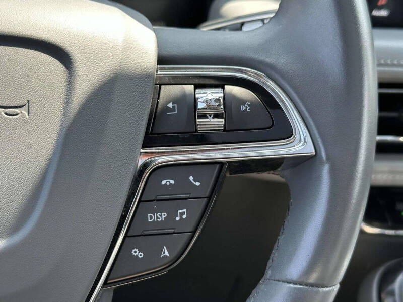 2021 Lincoln Nautilus Reserve