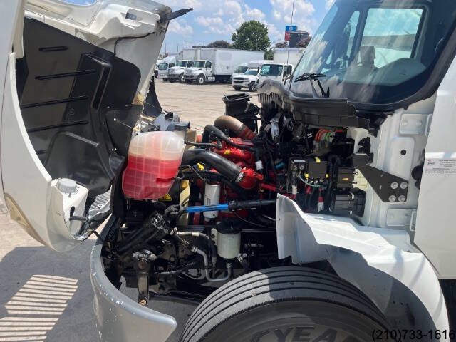 2017 International DuraStar 4300