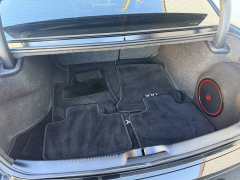 2012 Chrysler 300 S V6