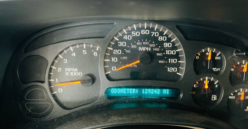 2003 Chevrolet Tahoe LS