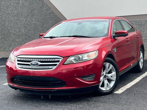 2010 Ford Taurus for sale at Universal Cars in Marietta GA