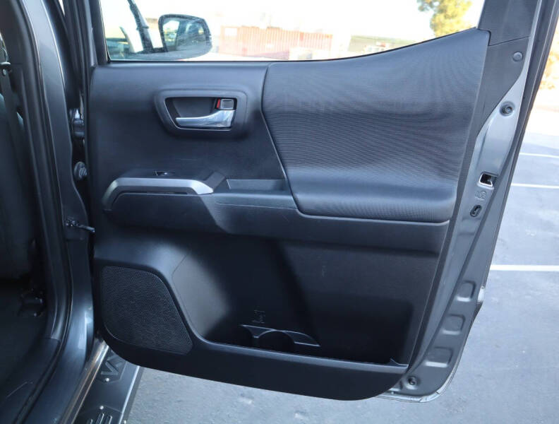 2021 Toyota Tacoma TRD Off-Road