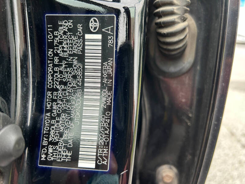 2011 Toyota Prius Three