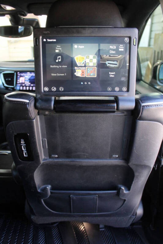 2020 Chrysler Pacifica Limited