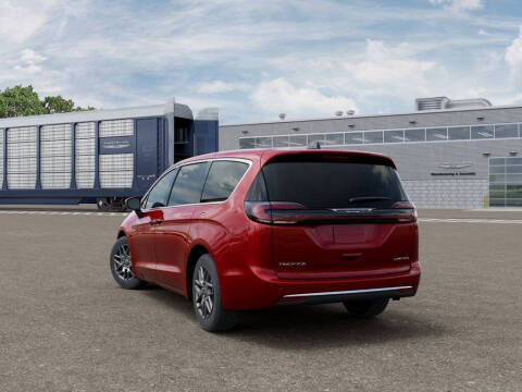 2027 Chrysler Pacifica Limited