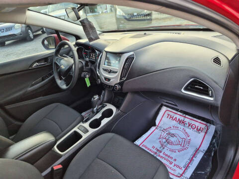 2017 Chevrolet Cruze LT Auto