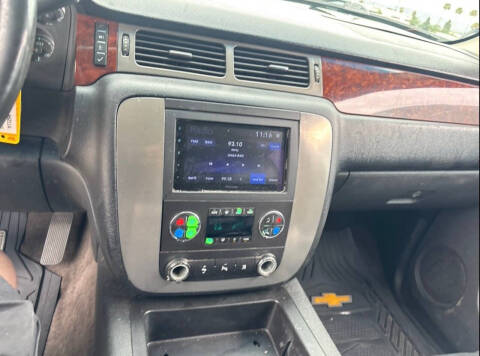 2011 GMC Yukon XL SLT