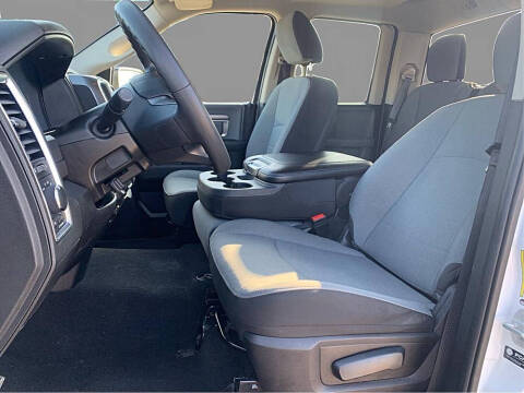 2024 RAM 1500 Classic Warlock