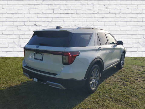 2025 Ford Explorer Platinum