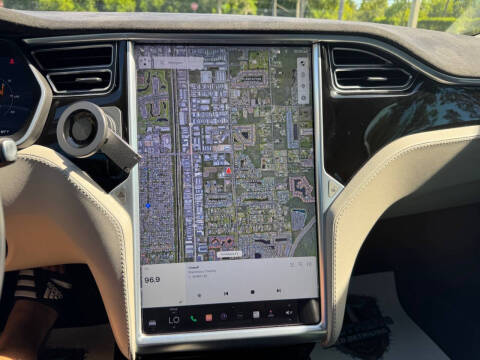 2015 Tesla Model S 85D