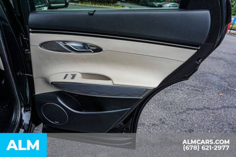 2022 Genesis GV70 2.5T Standard