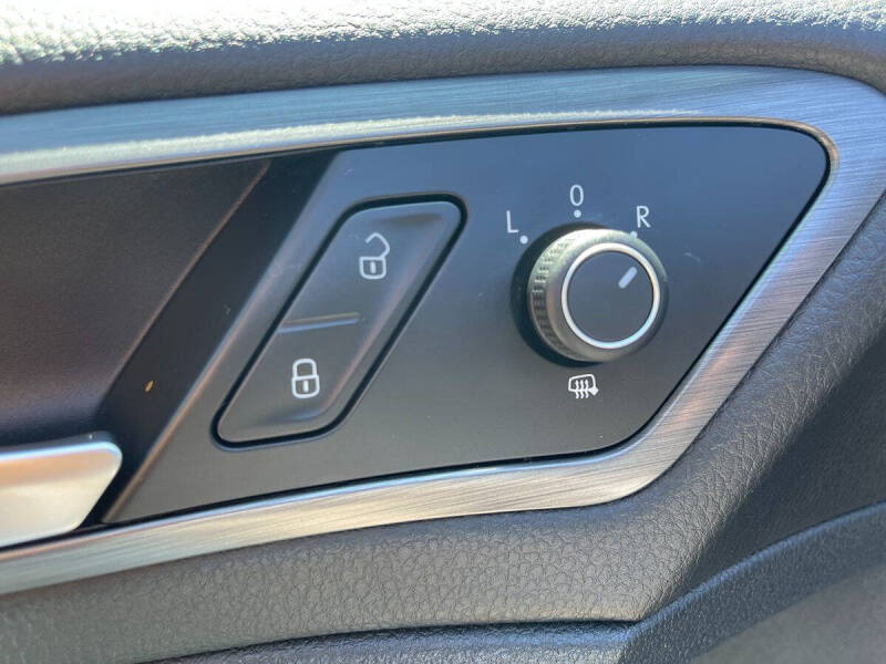 2019 Volkswagen e-Golf SEL Premium