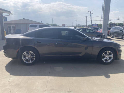 2017 Dodge Charger SE