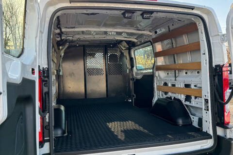 2024 Ford Transit 250