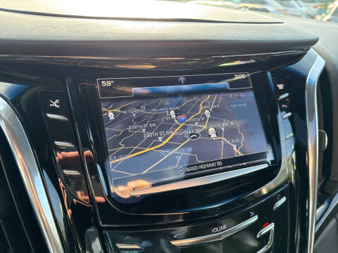 2016 Cadillac Escalade ESV Platinum