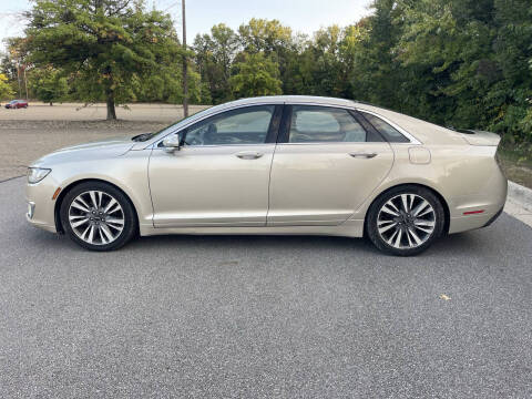 2017 Lincoln MKZ Select