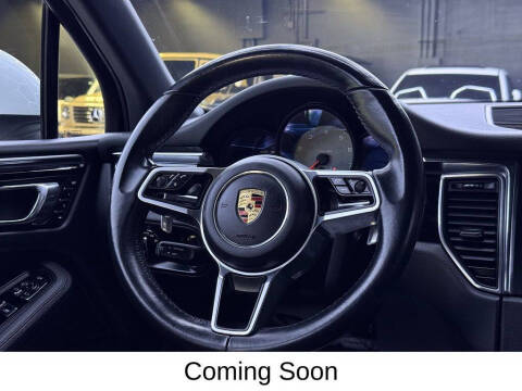2017 Porsche Macan S