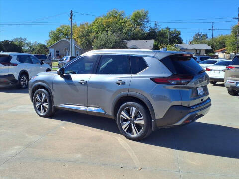 2023 Nissan Rogue SL