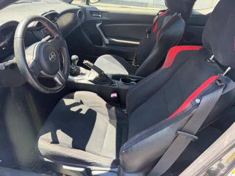 2013 Scion FR-S