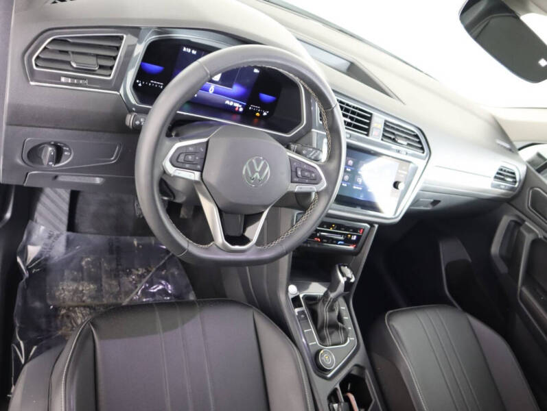 2022 Volkswagen Tiguan SE 4Motion