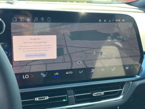 2026 Chevrolet Equinox EV LT 2