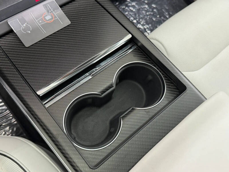2022 Tesla Model X Plaid